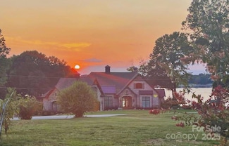 293 Camino Real Rd, Mooresville, NC 28117