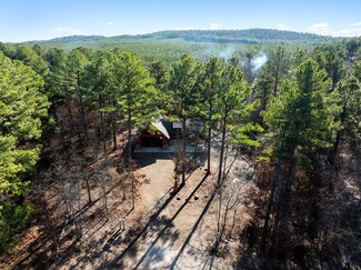 204 Xpress Ln, Broken Bow, OK 74728