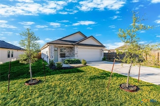 155 Globe Mallow Cir, Niederwald, TX 78640