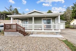 3865 Summit Ridge Cir, Depoe Bay, OR 97341