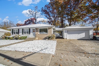 4460 Carrick Ave SE, Grand Rapids, MI 49508