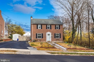 349 Kirks Ln, Drexel Hill, PA 19026