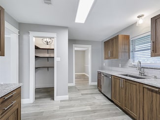 1400 Crescent Dr, Sherman, TX 75092