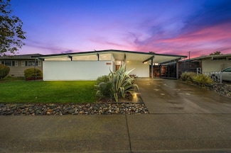 4974 Tufts St, Sacramento, CA 95841