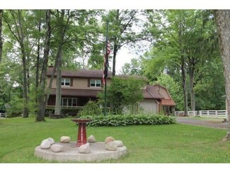 1738 Tib Day Ln, Amelia, OH 45102