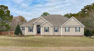 158 Scrub Oaks Dr, Hampstead, NC 28443