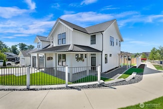 1937 Benjamin Ct, Lynden, WA 98264