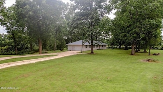 7485 Highway 4 W, Senatobia, MS 38668