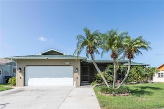 3140 Jackson Dr, Holiday, FL 34691