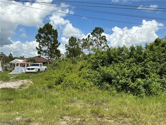 4203 Sally Ave S Unit 2, Lehigh Acres, FL 33976