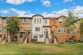10140 Star Magnolia Ln, Santee, CA 92071