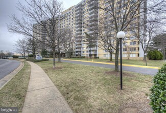 301 N Beauregard St Unit 611, Alexandria, VA 22312