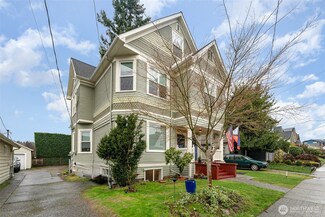 5523 Woodlawn Ave N, Seattle, WA 98103