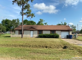 1102 County Road 515, Brazoria, TX 77422