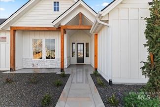 9580 S Prairie Falcon Ave, Nampa, ID 83686