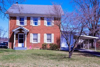 1637 Mulberry St, Waynesboro, VA 22980