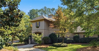 2060 E Lake Blvd, Auburn, AL 36830