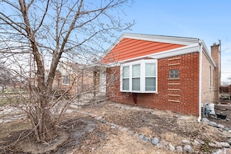 9416 S Harding Ave, Evergreen Park, IL 60805