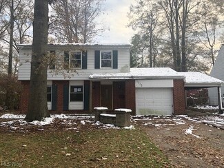 1773 Arthur Dr NW, Warren, OH 44485