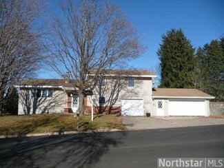 740 Old West Main St, Ellsworth, WI 54011