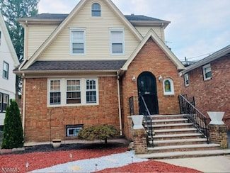 94 Woodbine Ave, Newark, NJ 07106