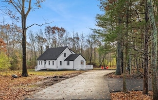 52 Anthony St, Berkley, MA 02779