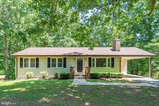 5466 Sumerduck Rd, Sumerduck, VA 22742