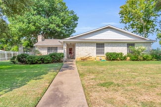 121 Falcon Ln, Hillsboro, TX 76645
