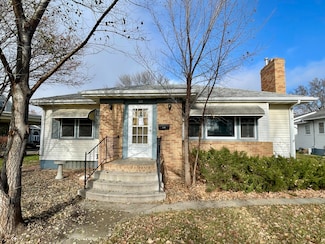 110 7th St E, Mobridge, SD 57601