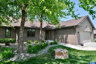 7135 S 94th Ct, Lincoln, NE 68526