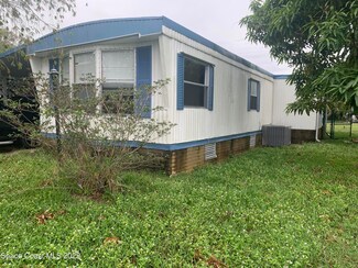 624 Marlin Cir, Sebastian, FL 32976