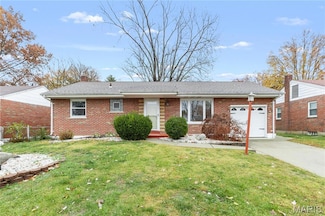 9204 Kit Dr, Saint Louis, MO 63123