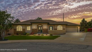 4 Twelfth Ct, Grand Junction, CO 81506