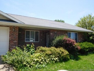 104 Via Sistina Ct, Toluca, IL 61369