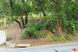 3382 Old Topanga Canyon Rd, Topanga, CA 90290
