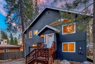 13271 Moraine Rd, Truckee, CA 96161