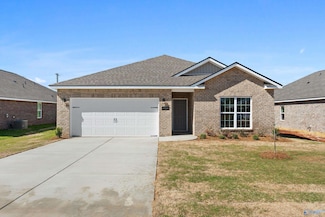 14216 Harvest Ridge Ln, Athens, AL 35611