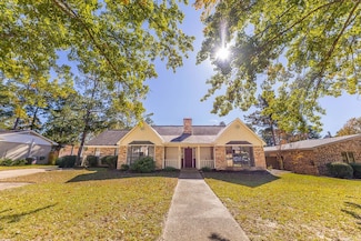 2207 W Main St, El Dorado, AR 71730