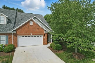 4509 Veranda Lake Ct, Greensboro, NC 27409