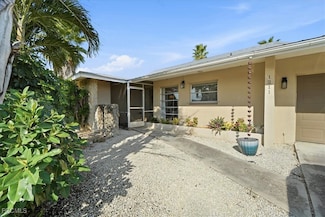 1211 SE 34th St, Cape Coral, FL 33904