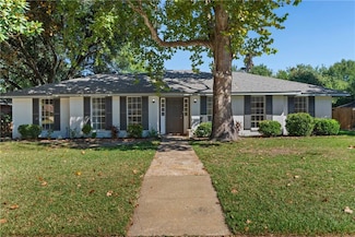 207 Heyman Ln, Alexandria, LA 71303