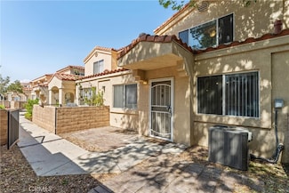 43445 30th St W Unit 2, Lancaster, CA 93536