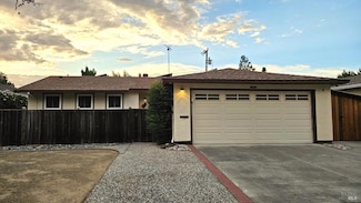 654 Lola Ln, Mountain View, CA 94040
