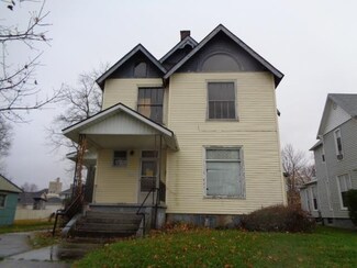 316 N Independence St, Tipton, IN 46072