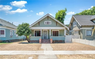 220 E Kingsley Ave, Pomona, CA 91767