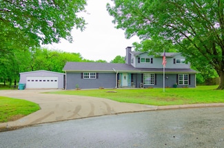2209 Ridgewood Dr, Sherman, TX 75092