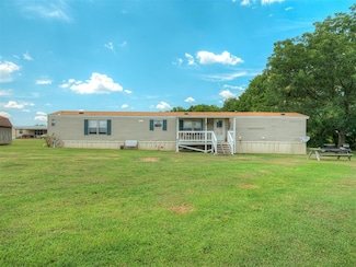 100 Quailwood Dr, Shawnee, OK 74804