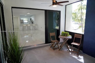 510 W Park Dr Unit 105, Miami, FL 33172