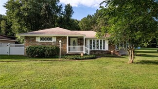 325 Drummond Ave, Hubbard, OH 44425