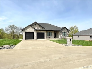 633 Jonathan Rd, Hannibal, MO 63401